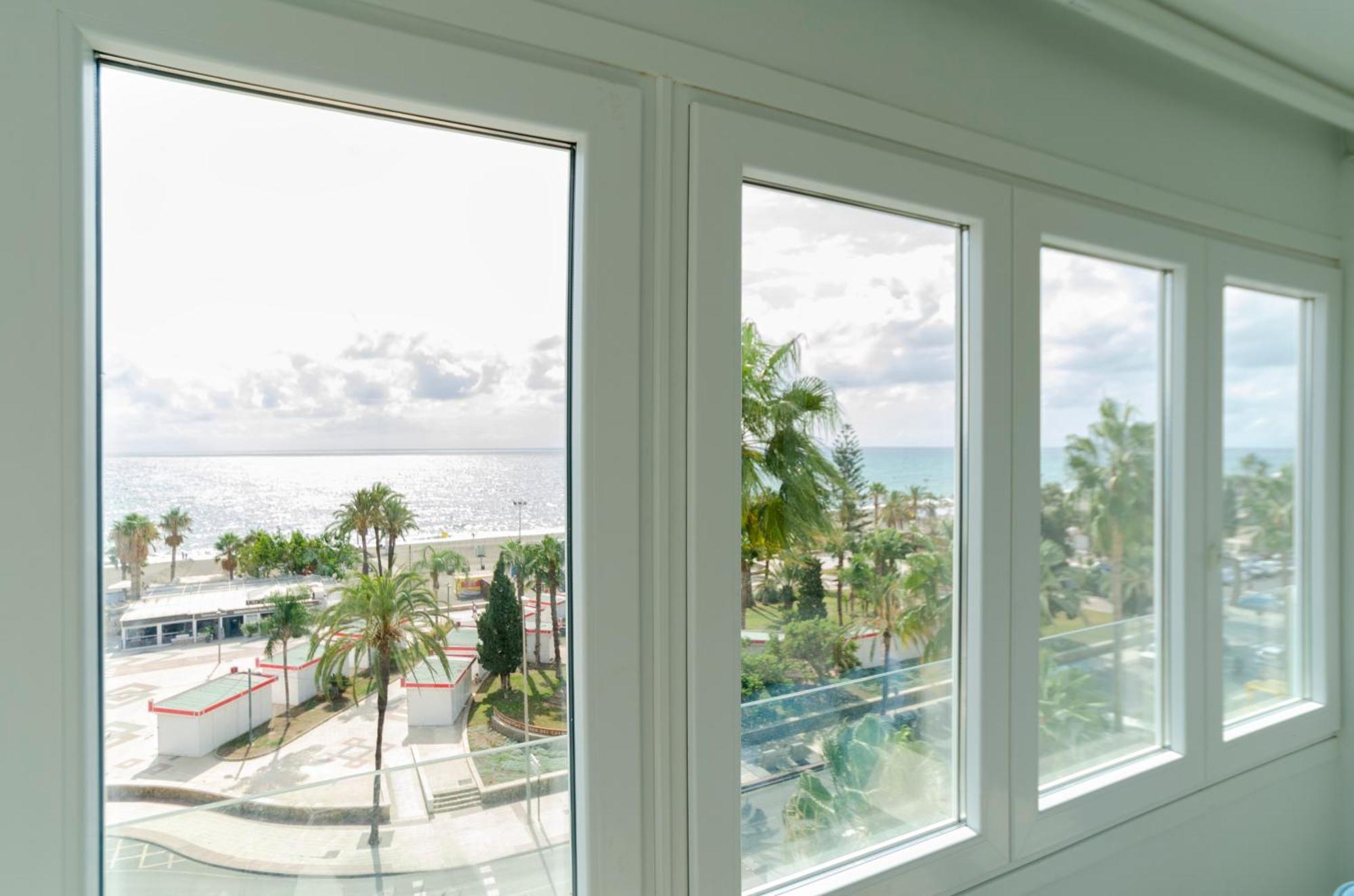 A&C Vistas Al Mar Luxury Apartment ตอร์เรเดลมาร์ ภายนอก รูปภาพ